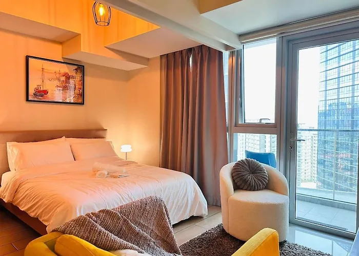Chic Classy 1br Bgc Uptown Parksuites T2 W Balcony * Manila