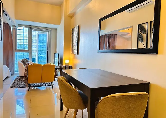 Apartamento Chic Classy 1br Bgc Uptown Parksuites T2 W Balcony