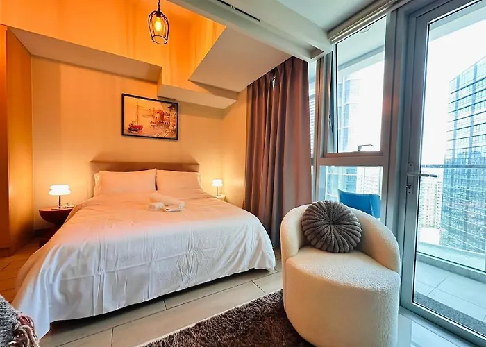 Chic Classy 1br Bgc Uptown Parksuites T2 W Balcony Apartamento