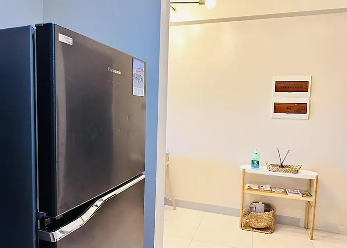 Apartamento Chic Classy 1br Bgc Uptown Parksuites T2 W Balcony Manila